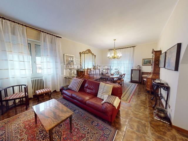 Appartamento in vendita a Cesano Maderno, Lombardia