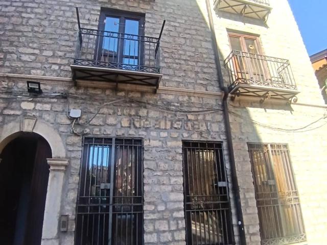Appartamento in vendita a Montereale, Potenza