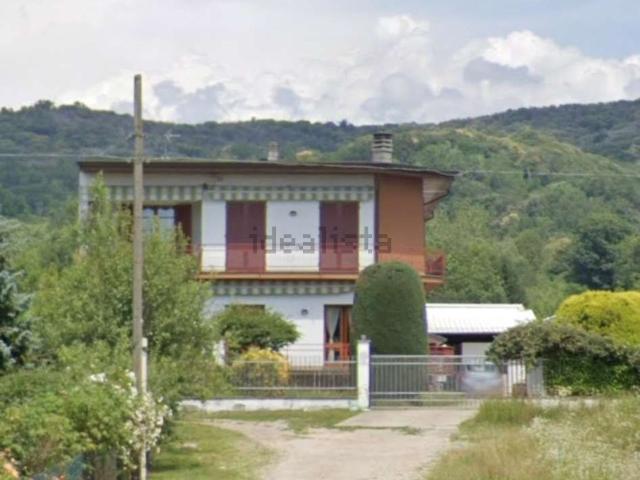 Appartamento in vendita a Gattico-Veruno, Piemonte