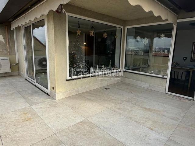 Appartamento in vendita a Robbiano, Giussano