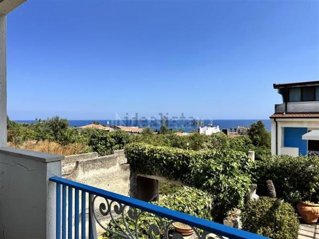 Appartamento in vendita a Cannizzaro, Aci Castello