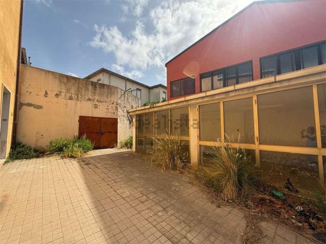Appartamento in vendita a Carbonia, Sulcis Iglesiente