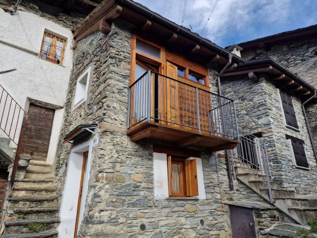 Appartamento in vendita a Pedrotti, Chiesa in Valmalenco