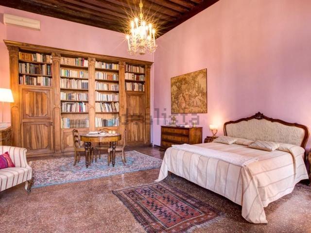 Appartamento in vendita a Venezia