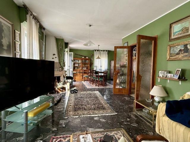 Attico in vendita a Rosta Nuova, Re