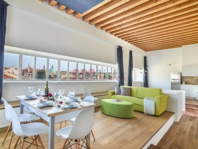 Attico in vendita a Cannaregio, Venezia