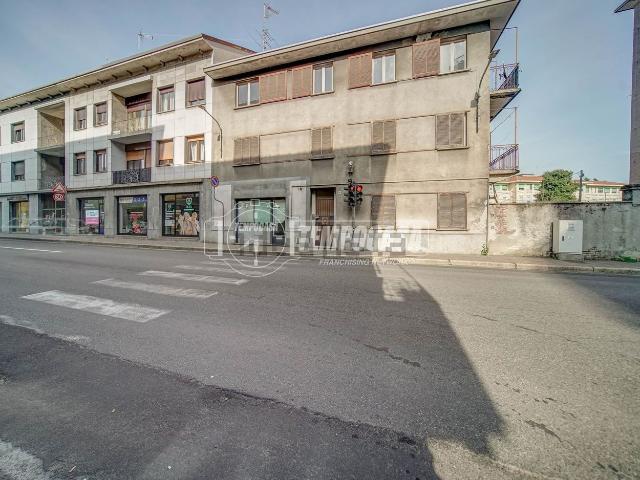 Appartamento in vendita a Borgomanero, Novara