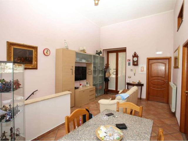 Appartamento in vendita a Rione Costantinopoli, Aversa