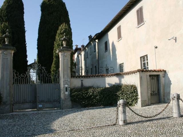 Appartamento in vendita a Calco Superiore, Calco