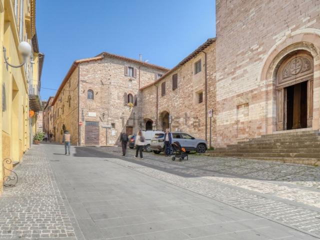 Appartamento in vendita a Spello, Umbria
