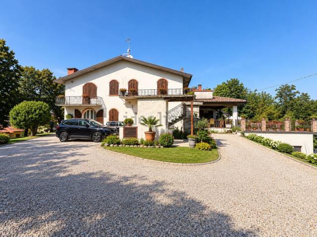 Appartamento in vendita a Costamezzana, Noceto