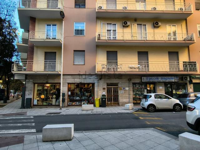 Appartamento in vendita a San Benedetto, Cagliari