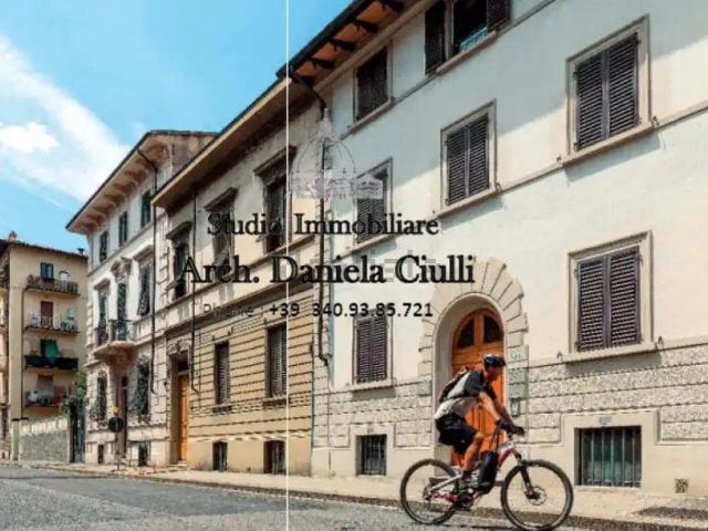 Appartamento in vendita a Firenze