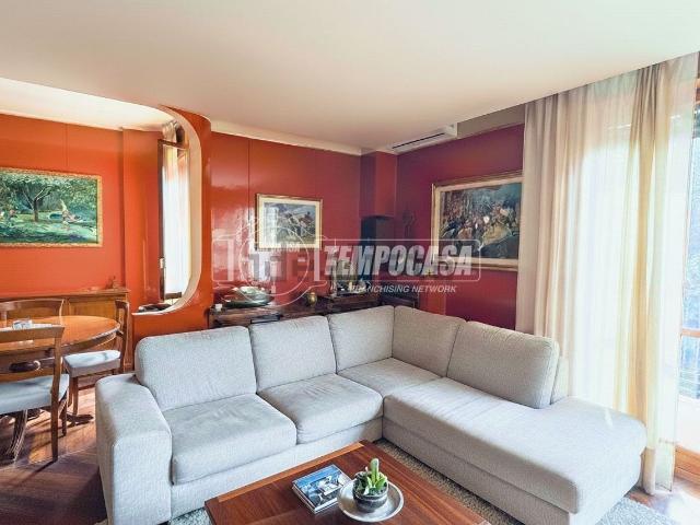 Appartamento in vendita a Cazzaniga, Monza