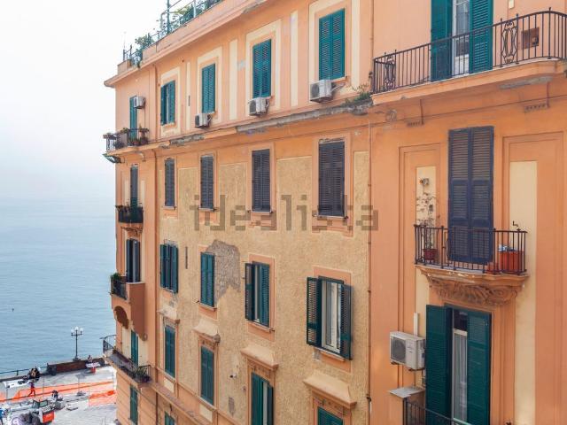 Appartamento in vendita a Municipalità 1, Pizzofalcone