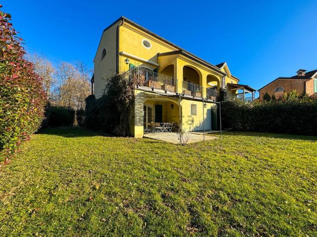 Appartamento in vendita a Bogogno, Novara