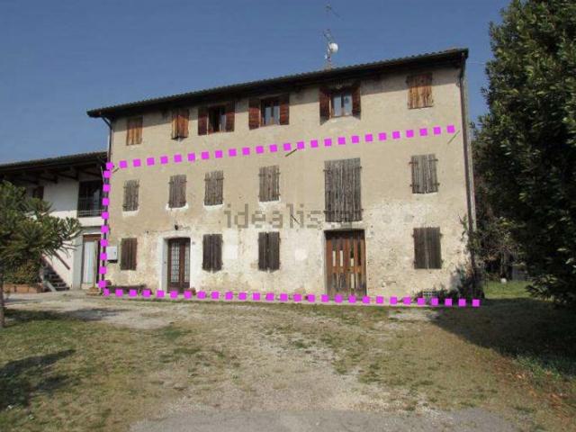 Appartamento in vendita a Colle Umberto, Veneto