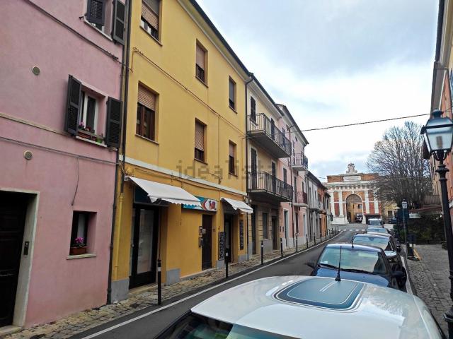 Appartamento in vendita a Pozzo, Marche