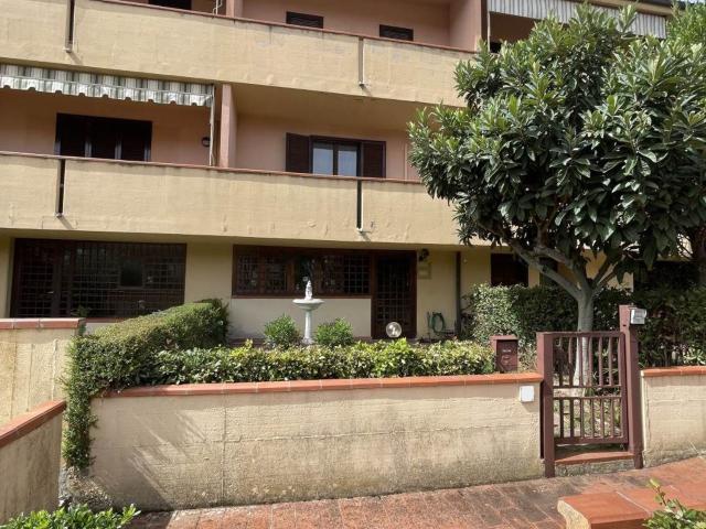 Appartamento in vendita a Sugherella, Monte Argentario