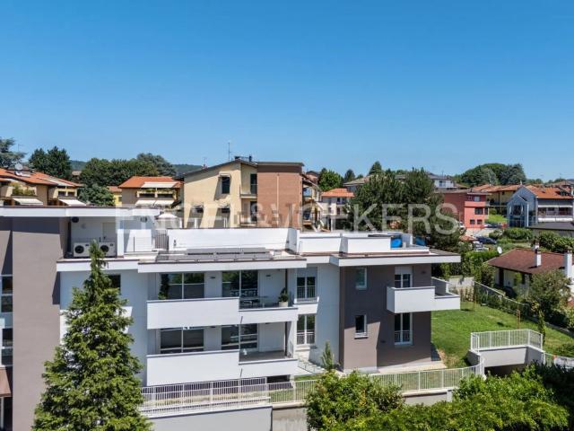 Appartamento in vendita a Abbazia, Sesto Calende