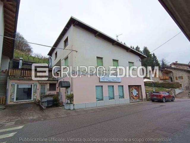 Appartamento in vendita a Sovramonte, Veneto