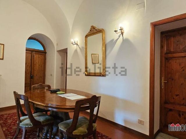 Appartamento in vendita a Volterra, Pisa