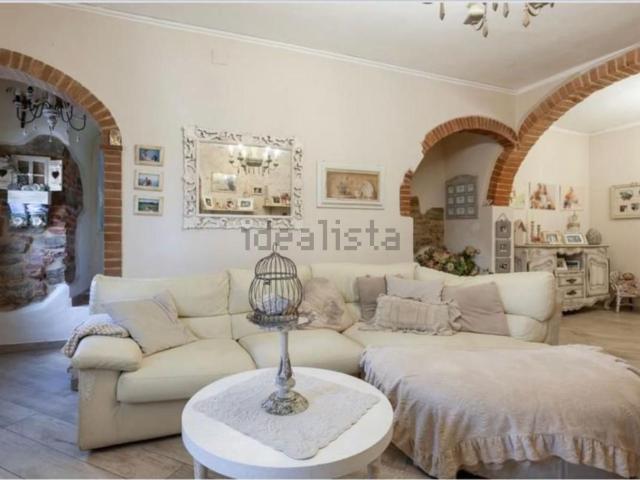 Appartamento in vendita a Peccioli, Toscana