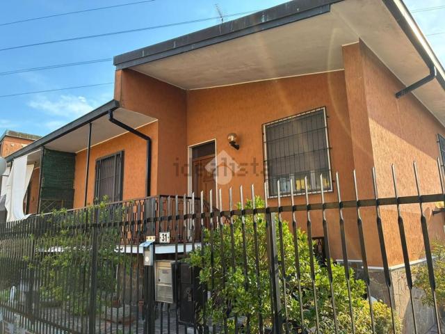 Appartamento in vendita a Corbetta, Lombardia