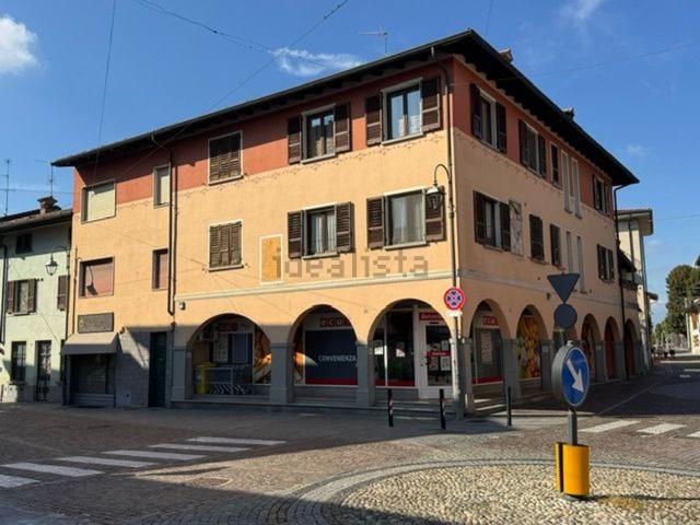 Appartamento in vendita a Urago d'Oglio, Brescia