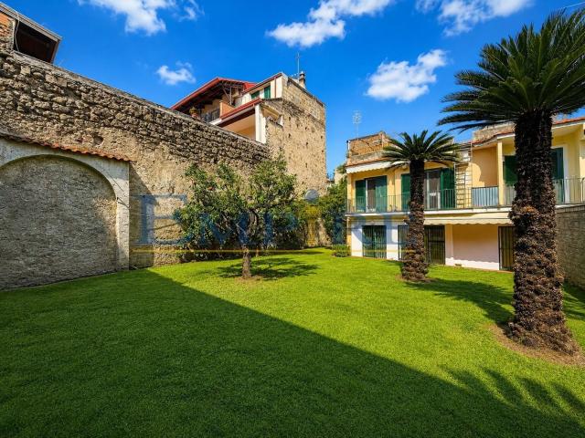 Appartamento in vendita a Bagno d'Aversa, Aversa