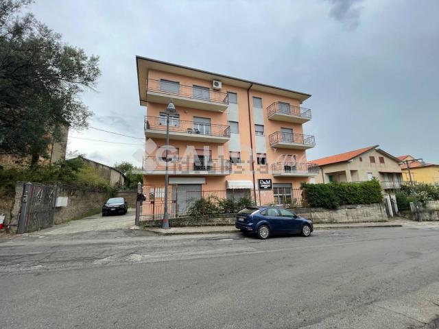 Appartamento in vendita a Calabria, Cosenza