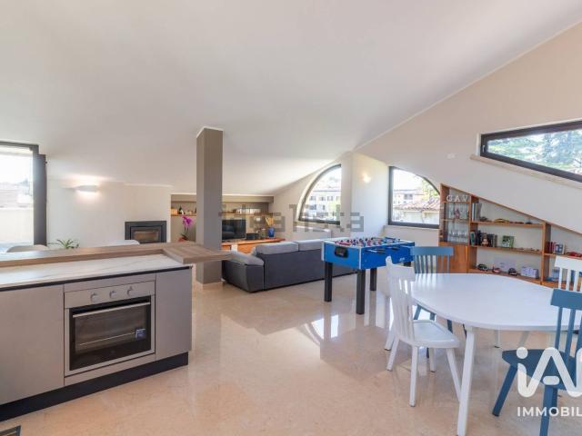 Appartamento in vendita a San Pietro In Cariano, Veneto
