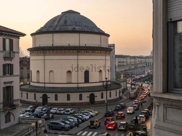 Appartamento in vendita a Circoscrizione 8, Piemonte