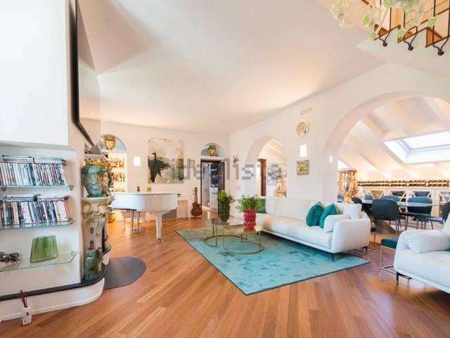 Appartamento in vendita a Centro, Gallarate