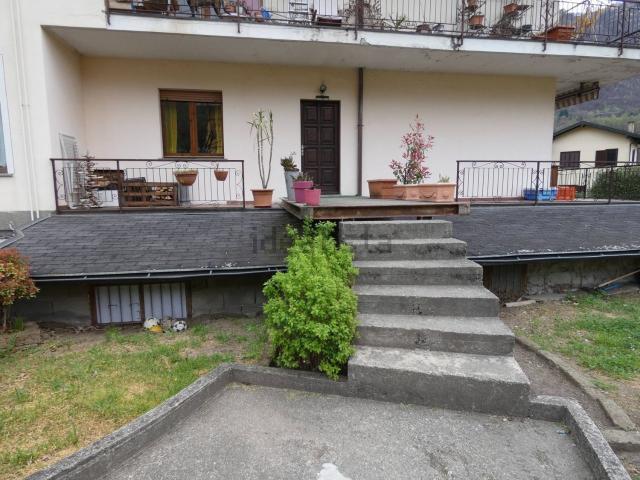 Appartamento in vendita a Ramate, Casale Corte Cerro