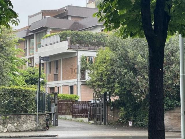 Appartamento in vendita a Santo Stefano, Bologna