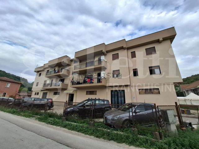 Appartamento in vendita a Broccostella, Lazio