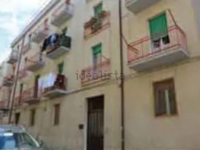 Appartamento in vendita a Castellaneta, Taranto