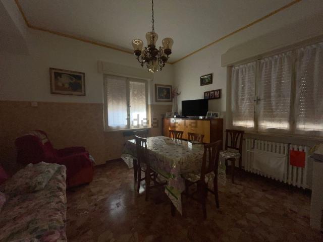 Appartamento in vendita a Marche, Pesaro E Urbino