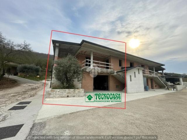Appartamento in vendita a Contrada, Campania