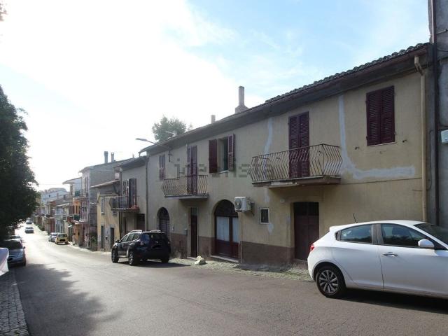 Appartamento in vendita a Marta, Lazio