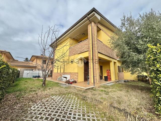 Appartamento in vendita a Assisi, Umbria