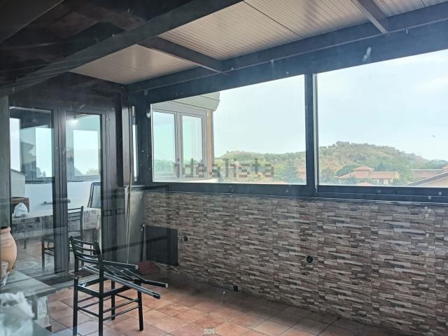 Appartamento in vendita a Pedara, Catania