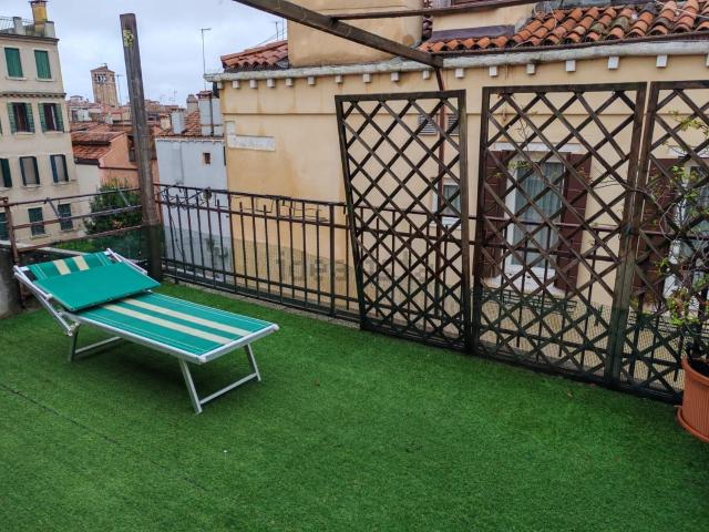 Attico in vendita a Santa Croce, Venezia