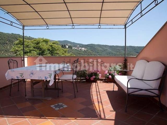 Appartamento in vendita a Prelà, Liguria