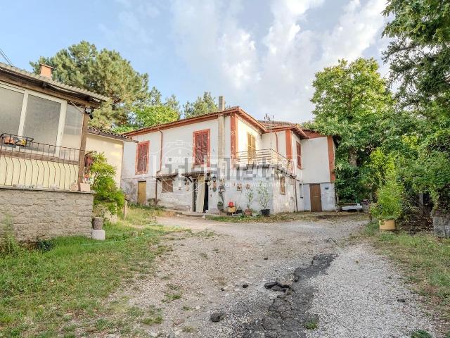 Appartamento in vendita a Viterbo, Lazio