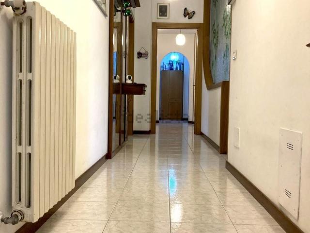 Appartamento in vendita a Poggiolo, Marina Di Massa