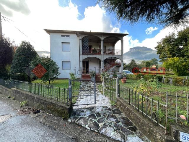 Appartamento in vendita a Unione dei comuni Media Valle del Serchio, Coreglia Antelminelli