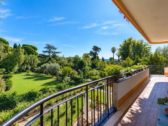 Appartamento in vendita a Borghetto, Arenzano