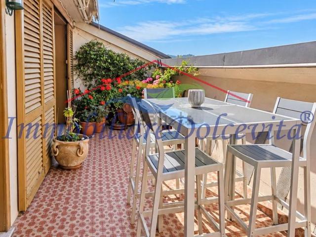Appartamento in vendita a Bellariva, Firenze